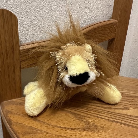 Webkinz Lil Kinz Lion HS006 Plush Toy No Code - Picture 1 of 3